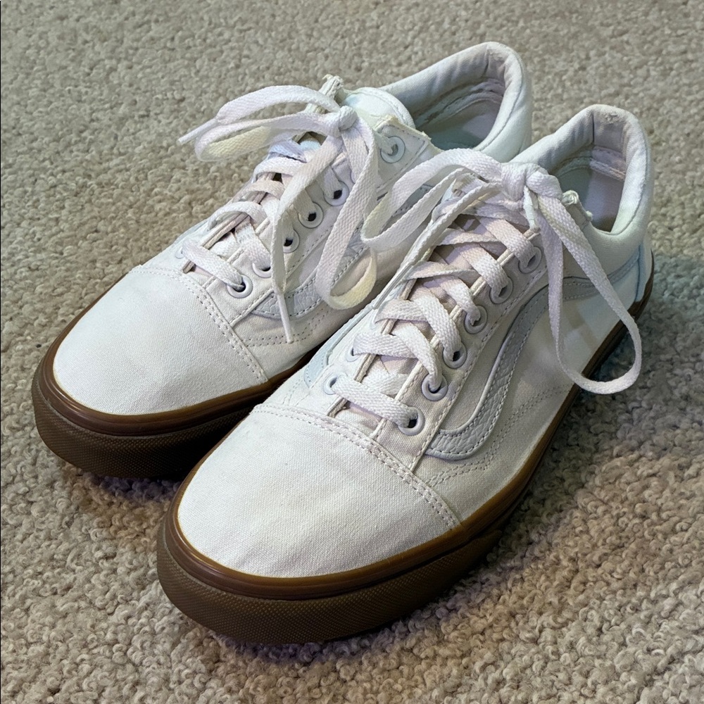 Vans Classic White Canvas Sneakers size 10 women EUC